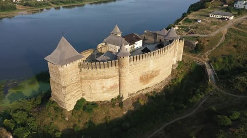 Wunderschönes altes Schloss von Khotyn