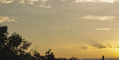 Sonnenaufgang durch Fenster 1 - 4K
