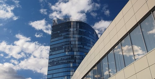 Wolken und ihre Reflexionen