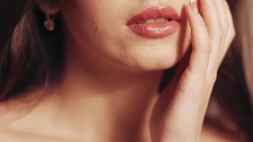 Lippen Makeup Beauty Trends Damen Mund Lippenstift