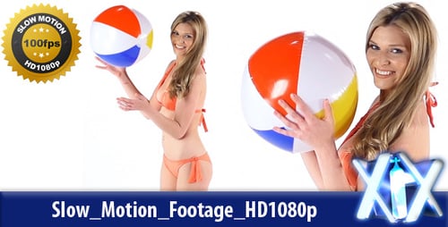 Femme jouant avec un ballon