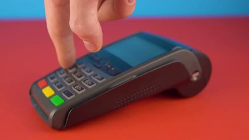Entering Numbers on Credit Card Terminal Keypad