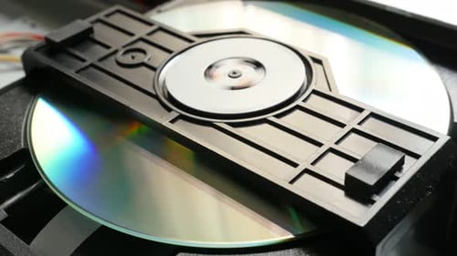 Compact Disc-Mechanismus Lesesequenz starten 4K 2160p UltraHD-Aufnahmen - DVD-Player-Mechanismus schließen