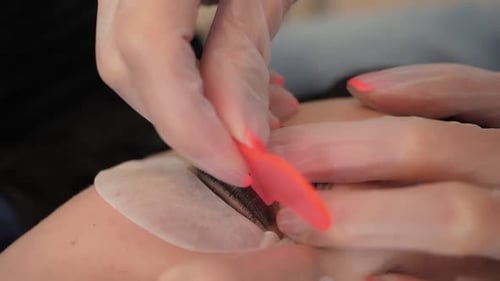 Volumétrico de cílios longos e exuberantes