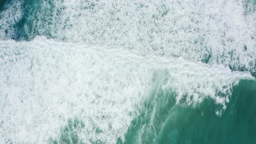 Relaxing View of Ocean Waves