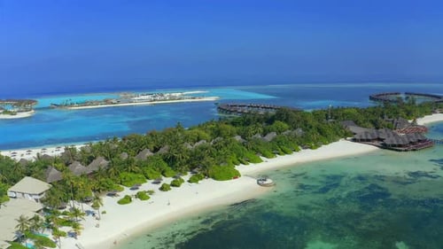 Foto aérea da ilha Maldivas Olhuveli