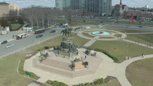 Drone Shot Orbiting Washington Monument in front of Philadelphia Museum of Art