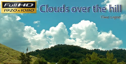 Wolken über dem Hügel