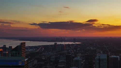 Toronto, Canada, Timelapse - The west of Toronto from day to night