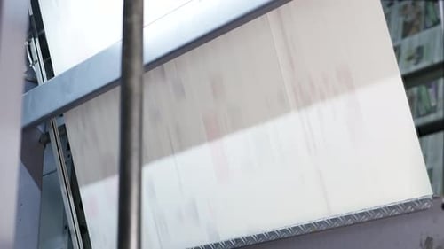 Printing process stops after ink failure in factory