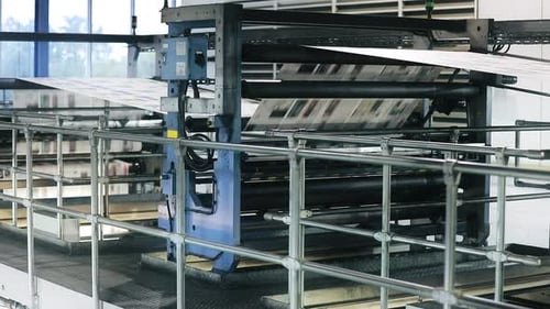 Offset Printing on a Complex Technical Equipment in a Print Shop