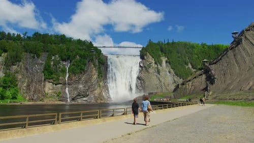 Visiting the Montmorency Falls