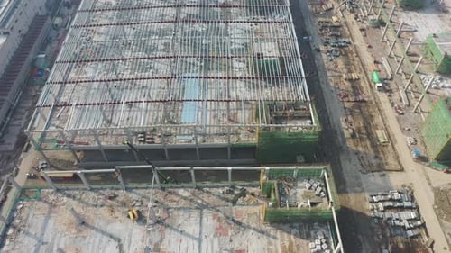 Sitio de construcción en la ciudad