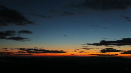 Timelapse of sky at dusk