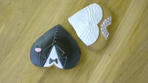 galletas en forma de corazón para el día de la boda