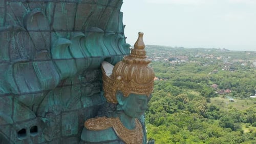 Statue de Garuda Wisnu Kencana à Bali en Indonésie