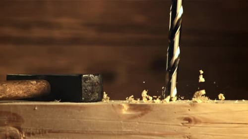 La madera está perforada