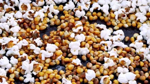 Cooking Pop Corn 5