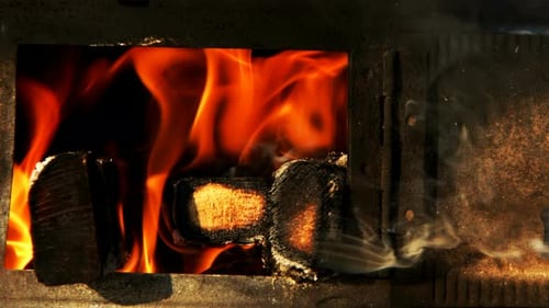 Brennendes Feuer aus Holz