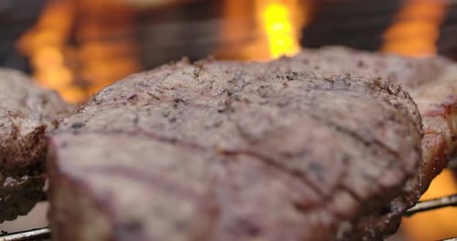Fleisch vom Grill