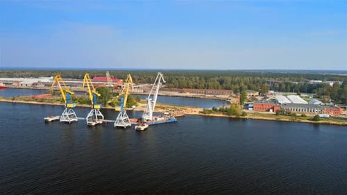 Port cranes
