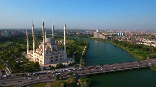 Historische Moschee in Adana, Türkei