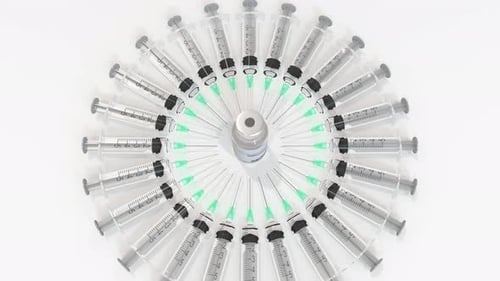 Medical Syringes Circular Arrangement with Vaccine Vial