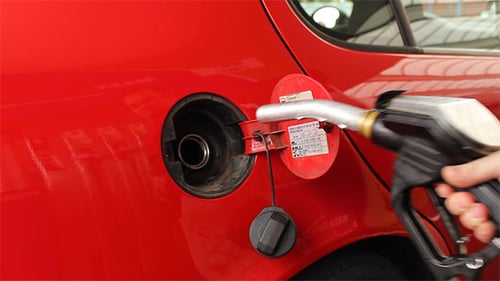 Autokraftstoffe in der Tankstelle