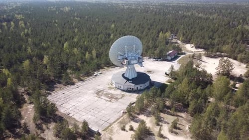 Radiotélescope aérospatial