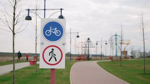 Bicycle lane sign