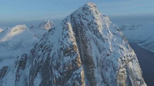 Norwegian Mountain Segla - 4K