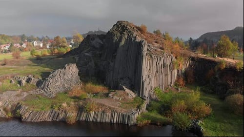Le basalte est une roche volcanique extrusive