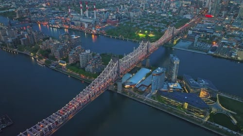 Queensboro Bridge Towards Manhattan