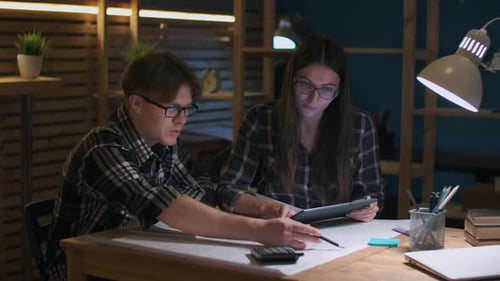 Kreatives Geschäftsteam Geschäftsprojekt Hipster Geschäftsleute Telearbeit Freiberufliches Arbeiten