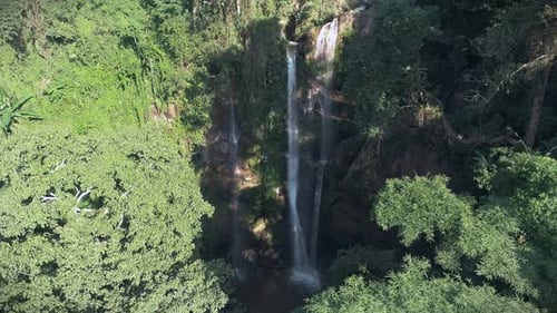 Draufsicht auf den Wasserfall