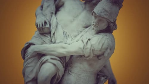 Statue eines trojanischen Helden Aeneas rettet seinen alten Vater Anchises