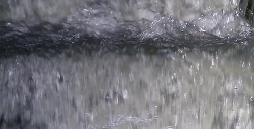 Slow-Mo-Kaskadenwasser 2