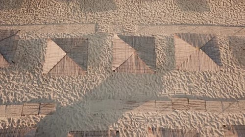 Refúgiate del sol en la playa