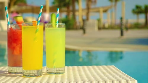 Cocktail-Fahrt am Pool