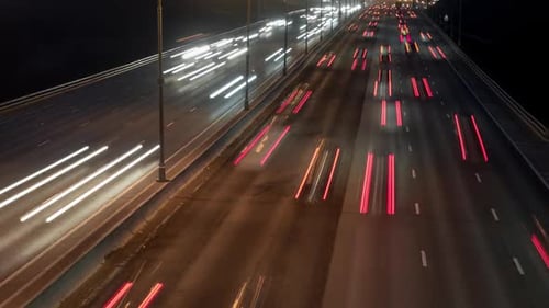 Nachtansicht von Highway Cars Traffic