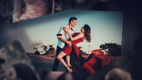 Dynamic Photo Display Gallery with Cinematic Light Leaks