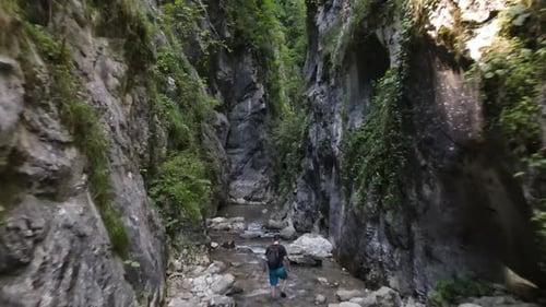 Hiking Canyon