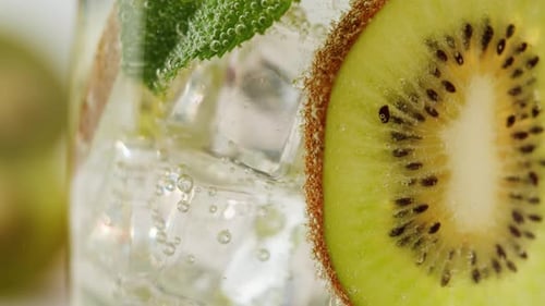 Macro limonada kiwi