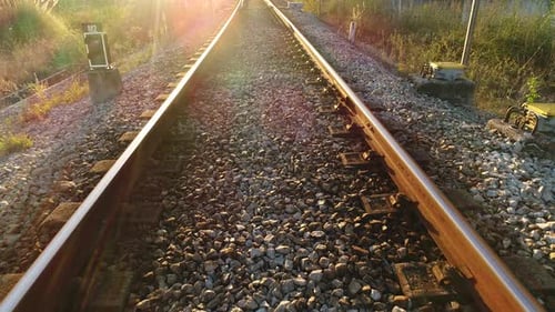 Eisenbahn bei Sonnenuntergang