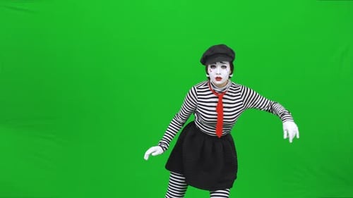 Mime Girl benimmt sich wie Skaten. Chroma-Schlüssel.