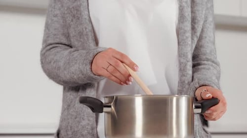 b Roll Female Cooking