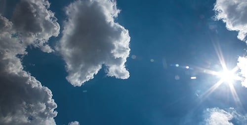 Zeitraffer Sonne und Wolken 07