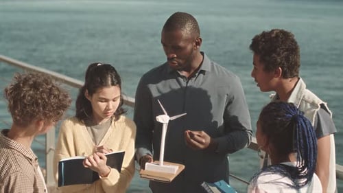 Students Learn About Wind Energy by the Water