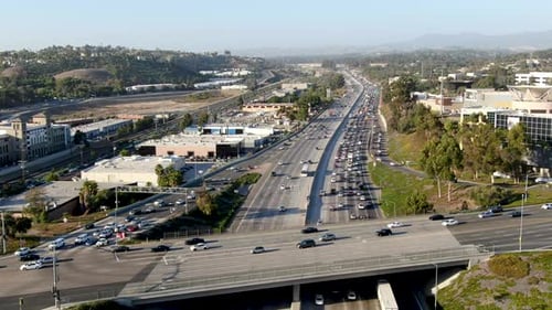 Vista aérea da rodovia de San Diego