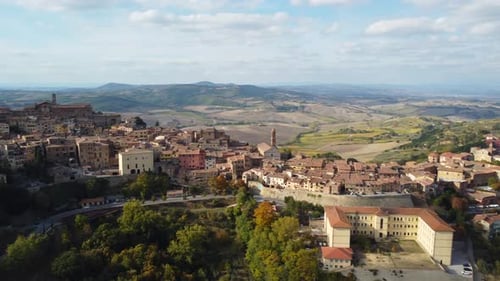 Vista aérea de Montepulciano en la Toscana